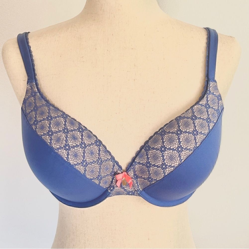 Victoria’s Secret Body by Victoria Padded Perfect Coverage 32DDD Periwinkle